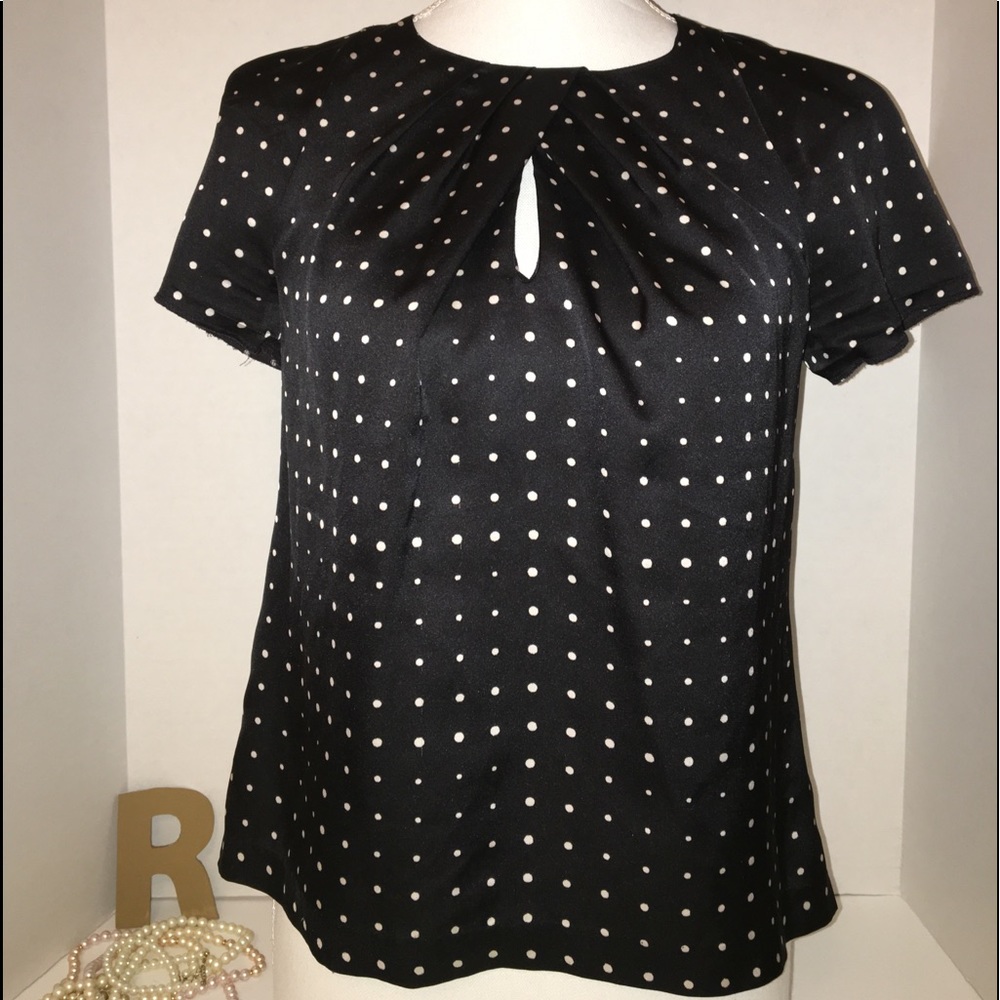 Ann Taylor (0 Petite) Blk/Wht polka dot top